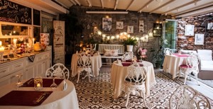 romantik tatil ve balayı önerileri ataşehir guide Ada Palas Hotel - Büyükada